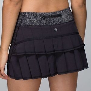 Lululemon Pace Setter Skirt | Size 4 | Black